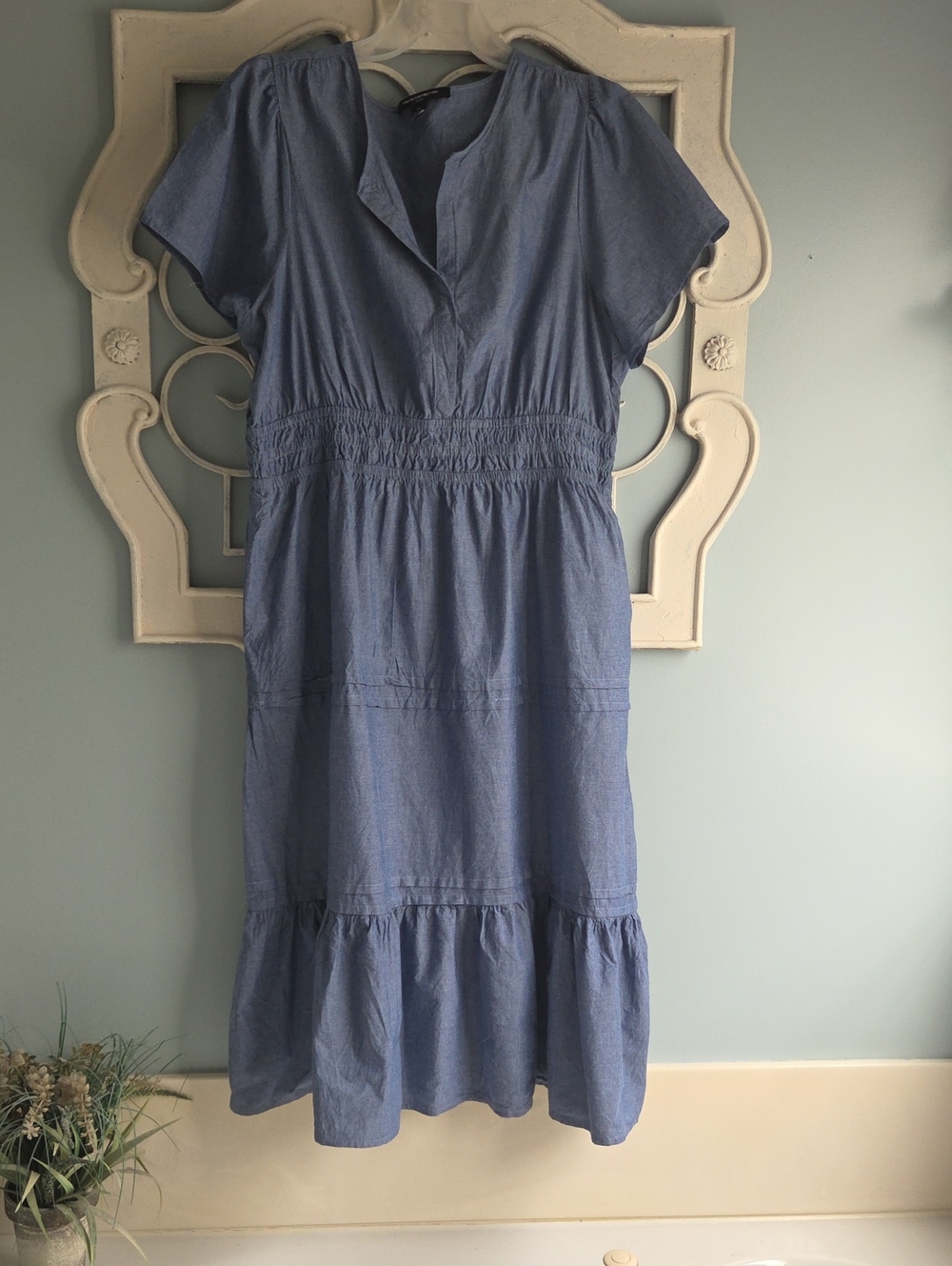 French Connection Light Blue Chambray Midi Dress(z13)